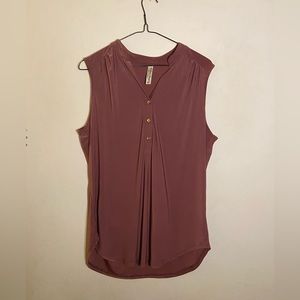 Per Seption Concept sleeveless top